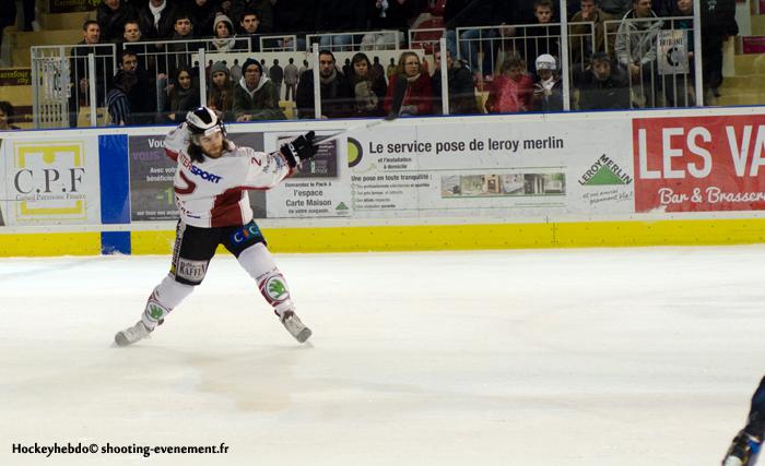 Angers  2 - 4 Morzine-Avoriaz