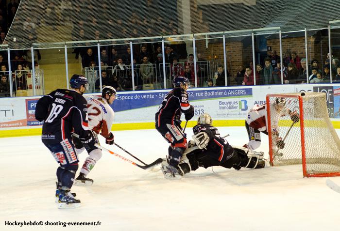Angers  2 - 4 Morzine-Avoriaz