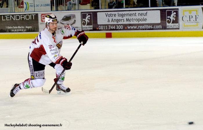 Angers  2 - 4 Morzine-Avoriaz