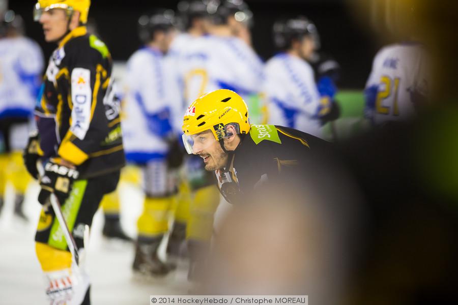 Strasbourg  5 - 6 Rouen