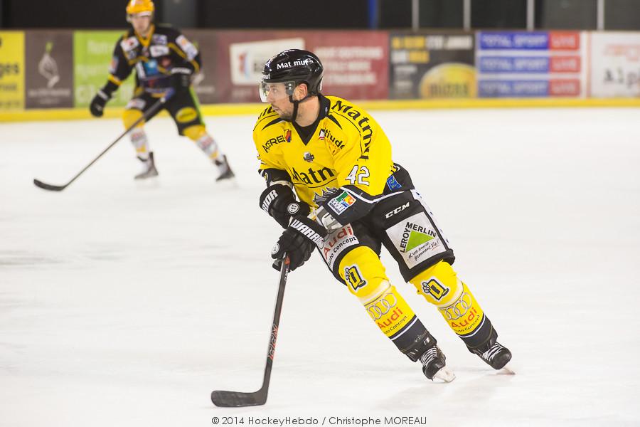 Strasbourg  5 - 6 Rouen