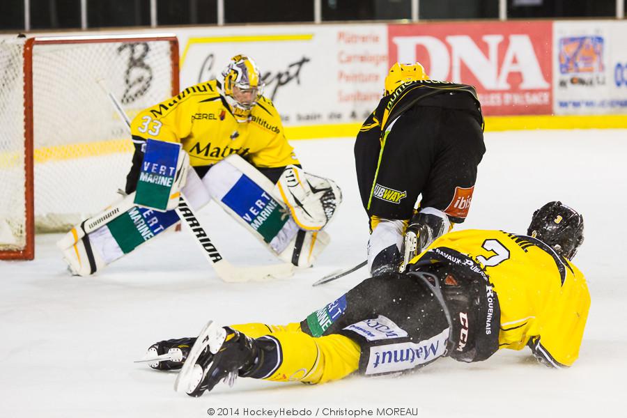 Strasbourg  5 - 6 Rouen
