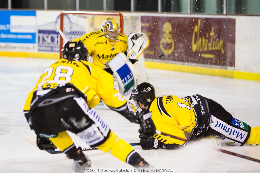 Strasbourg  5 - 6 Rouen