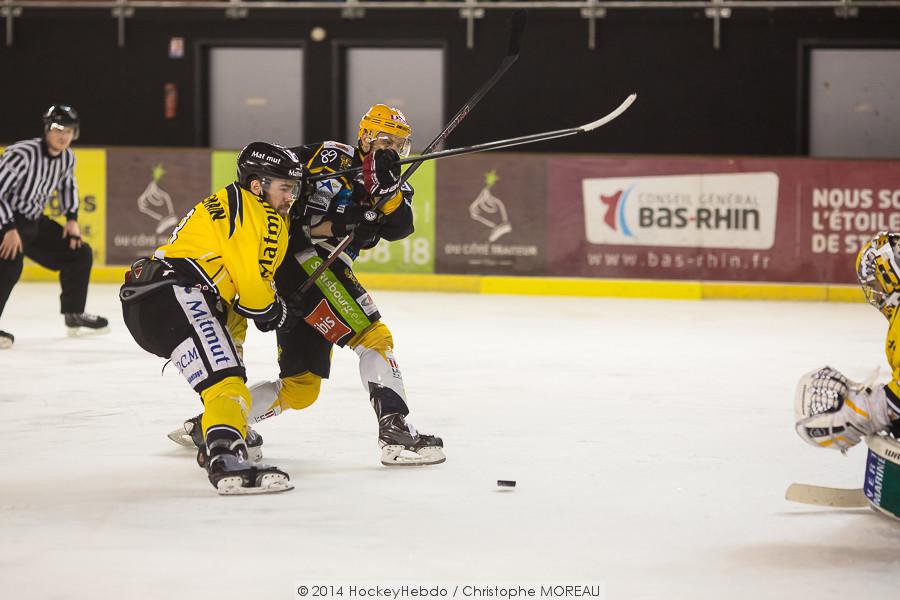 Strasbourg  5 - 6 Rouen