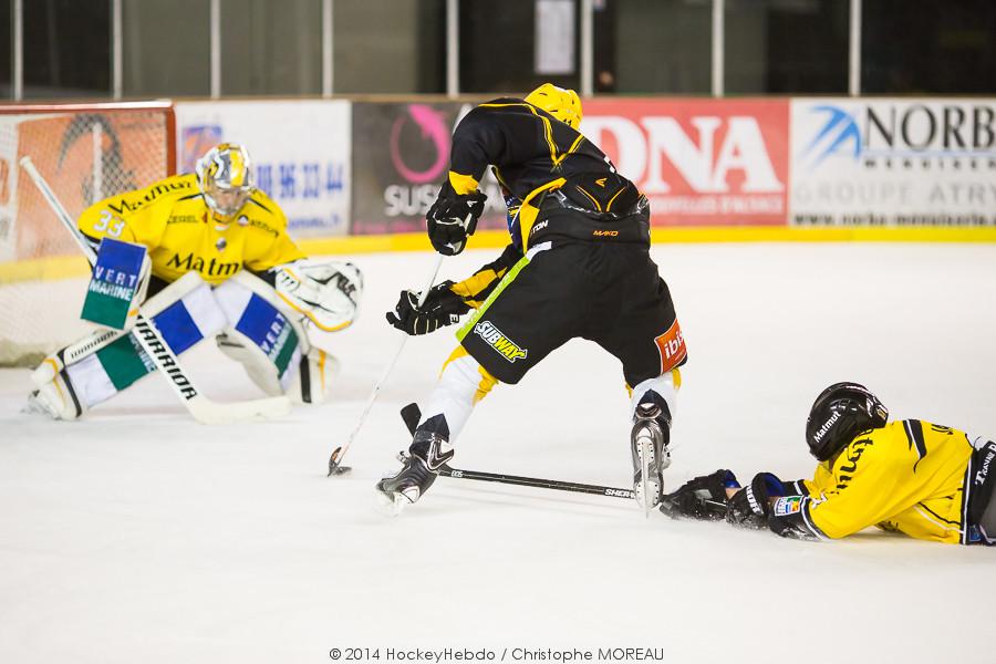 Strasbourg  5 - 6 Rouen