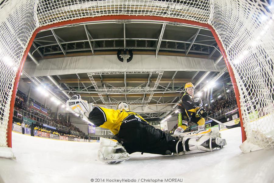 Strasbourg  5 - 6 Rouen