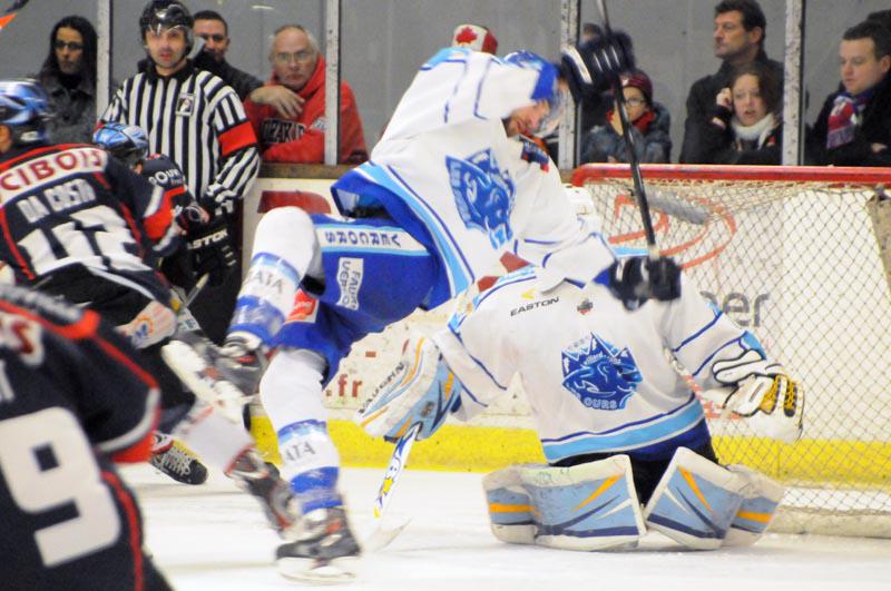 Caen  1 - 4 Villard-de-Lans