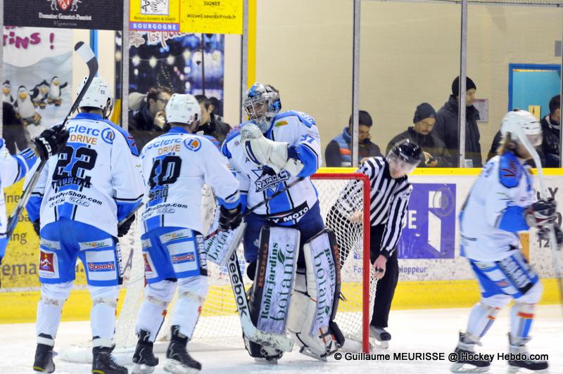 Dijon  9 - 4 Gap 