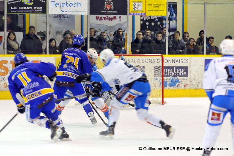 Dijon  9 - 4 Gap 