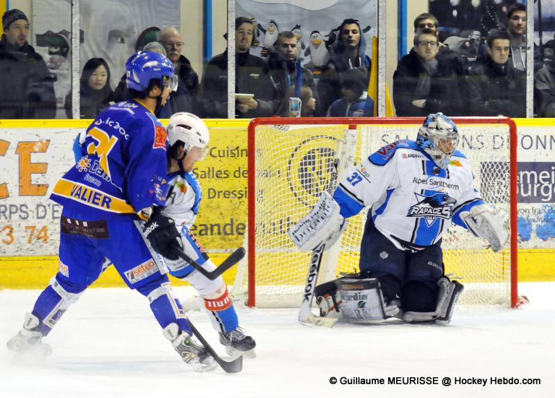 Dijon  9 - 4 Gap 