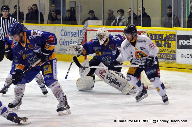 Dijon  2 - 3 Chamonix 