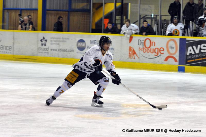 Dijon  2 - 3 Chamonix 