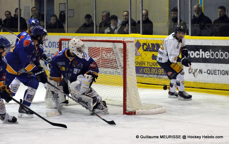 Dijon  2 - 3 Chamonix 