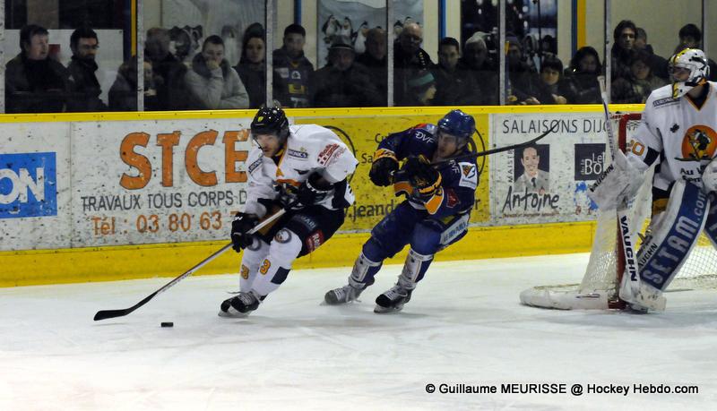 Dijon  2 - 3 Chamonix 
