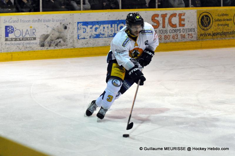 Dijon  2 - 3 Chamonix 