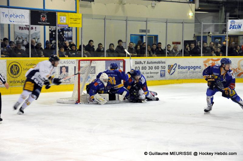 Dijon  2 - 3 Chamonix 