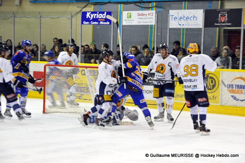 Dijon  2 - 3 Chamonix 