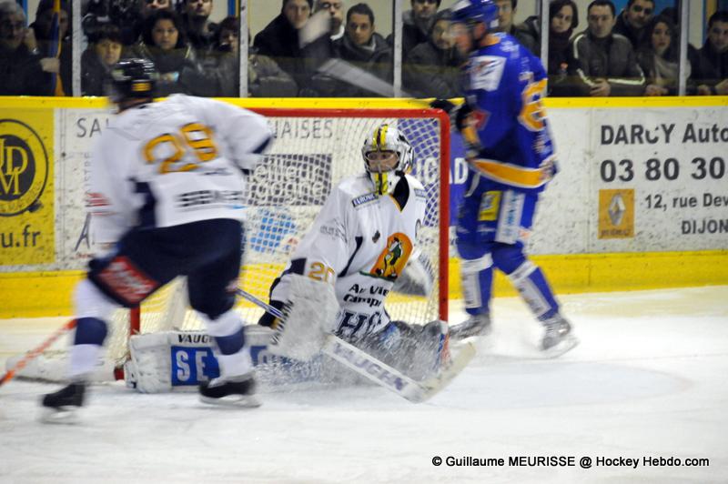 Dijon  2 - 3 Chamonix 