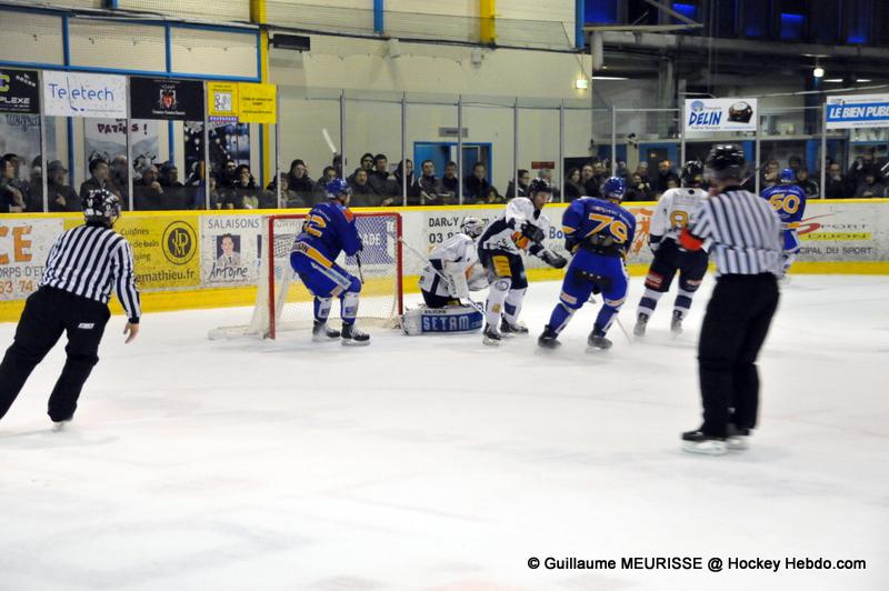 Dijon  2 - 3 Chamonix 