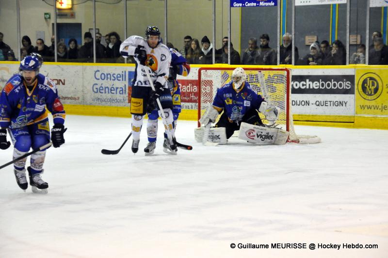 Dijon  2 - 3 Chamonix 