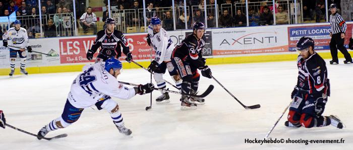 Angers  5 - 3 Brest 