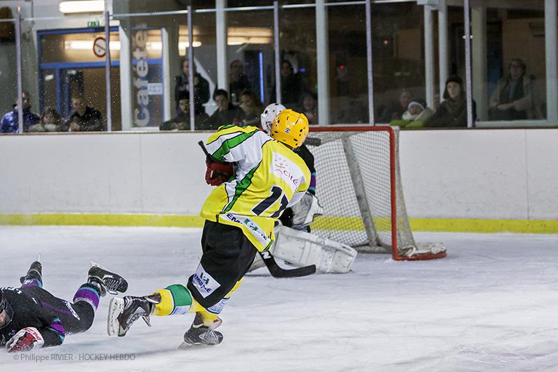 Viry-Châtillon 2 - 3 Dammarie-les-Lys