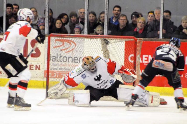 Photo hockey match Caen  - Briançon  le 01/02/2014