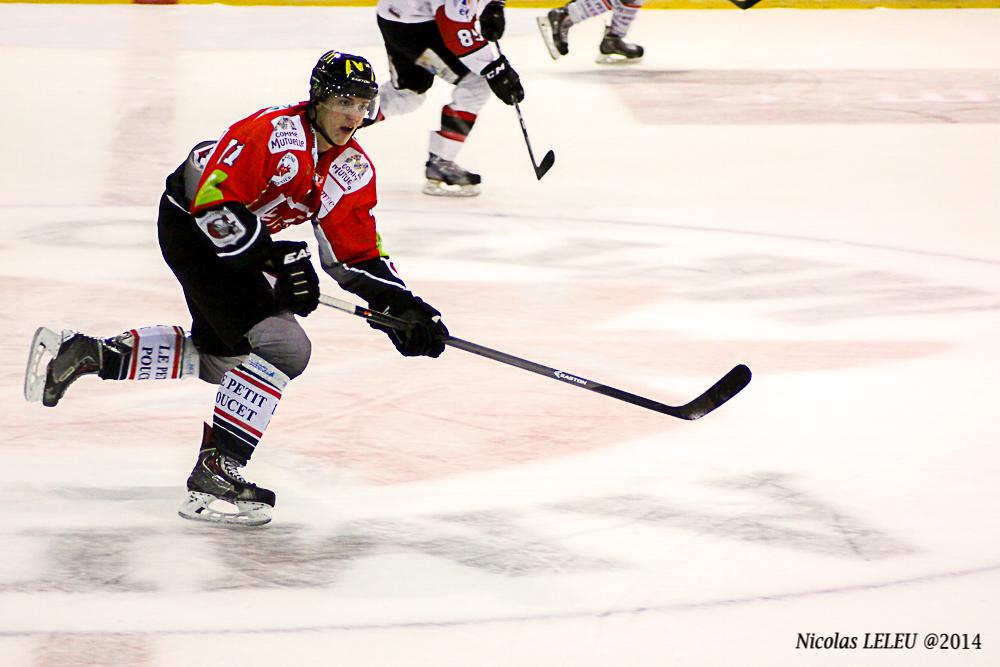 Amiens  1 - 5 Briançon 