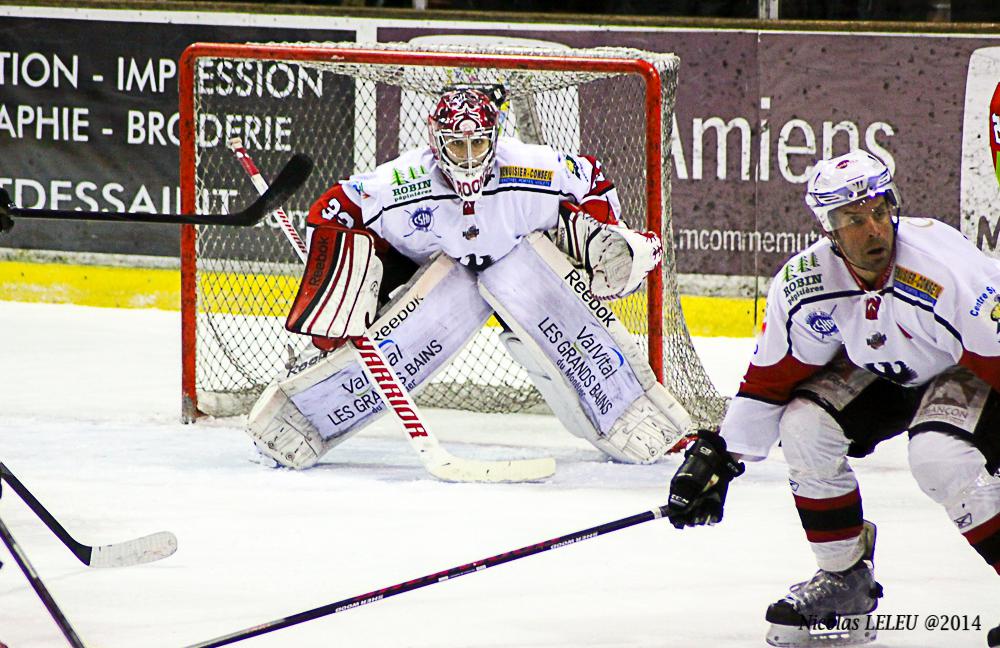 Amiens  1 - 5 Briançon 