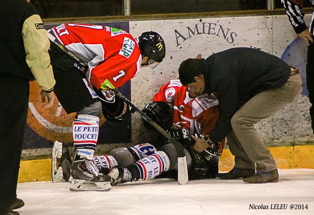 Amiens  1 - 5 Briançon 