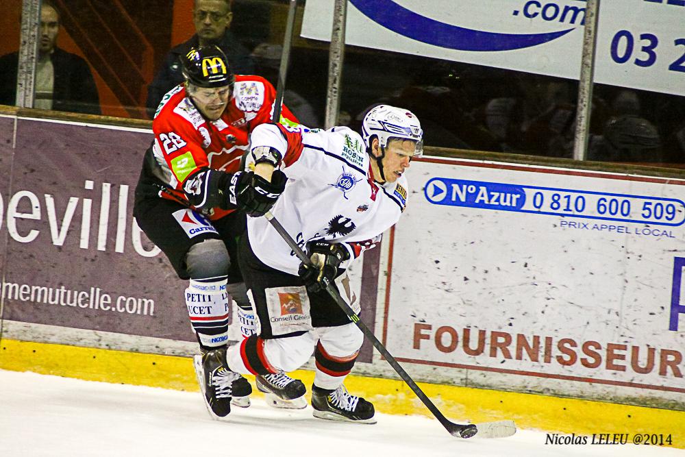 Amiens  1 - 5 Briançon 