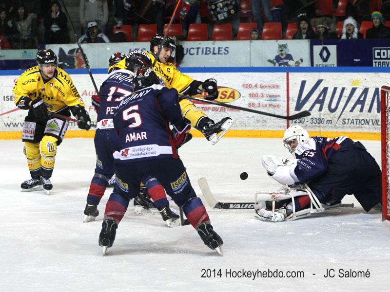 Grenoble  2 - 1 Rouen