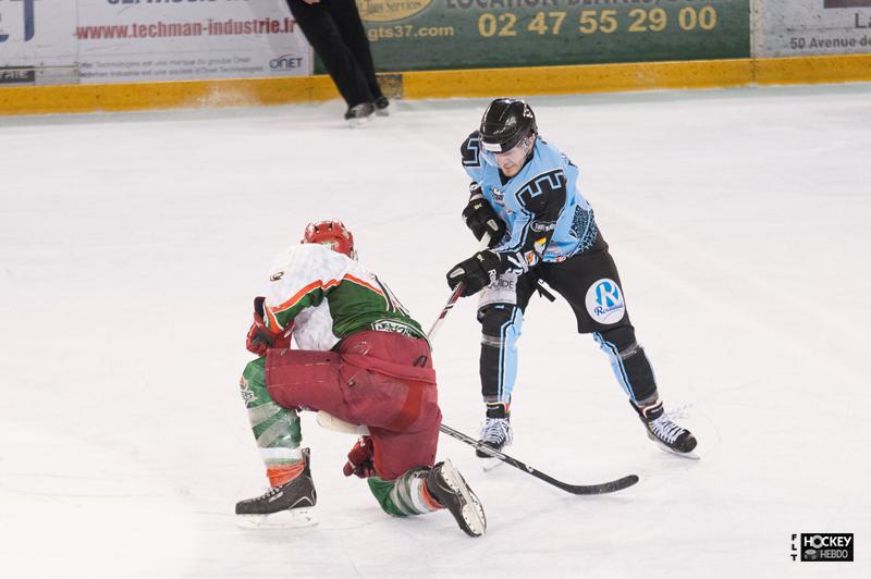 Tours  10 - 1 Cergy-Pontoise
