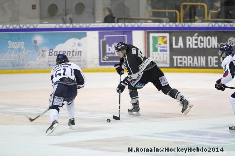 Rouen 2 - 1 Angers 
