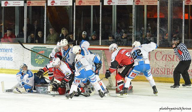 Briançon  4 - 0 Gap 