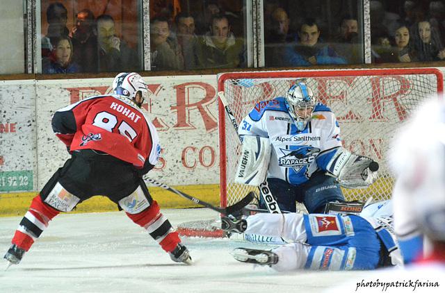 Briançon  4 - 0 Gap 