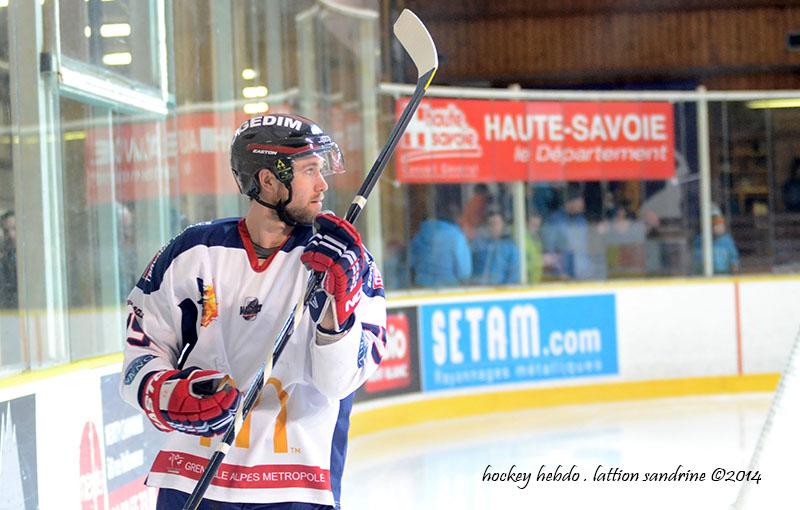 Chamonix  7 - 2 Grenoble 