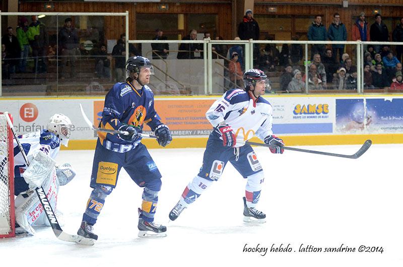 Chamonix  7 - 2 Grenoble 
