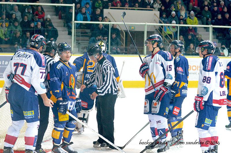 Chamonix  7 - 2 Grenoble 