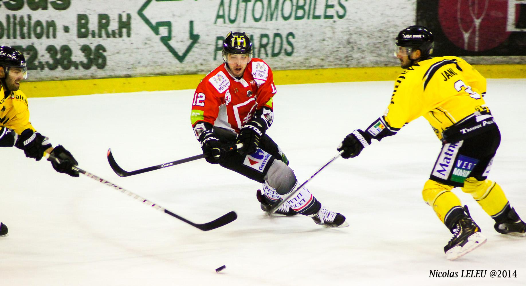 Amiens  2 - 0 Rouen