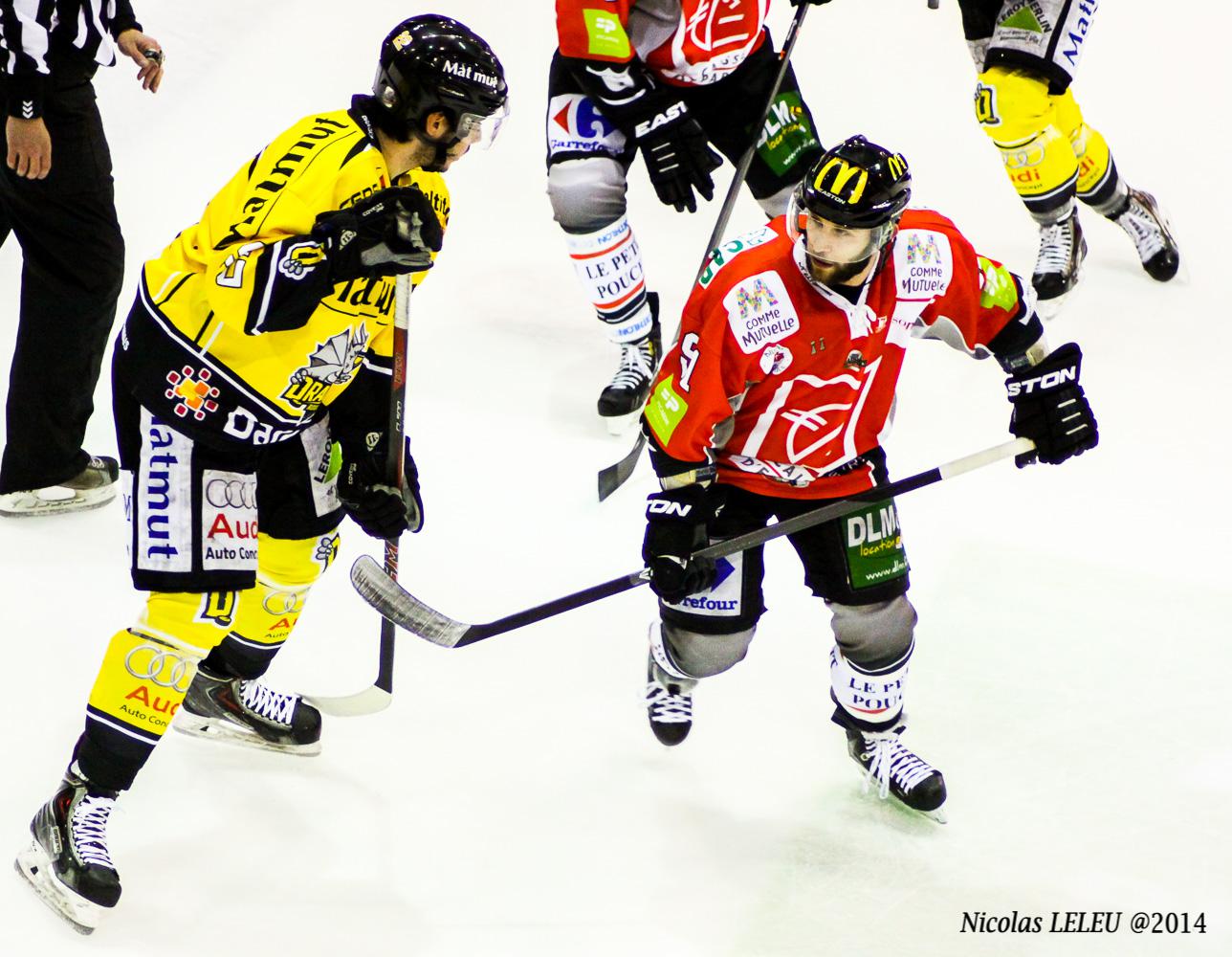 Amiens  2 - 0 Rouen