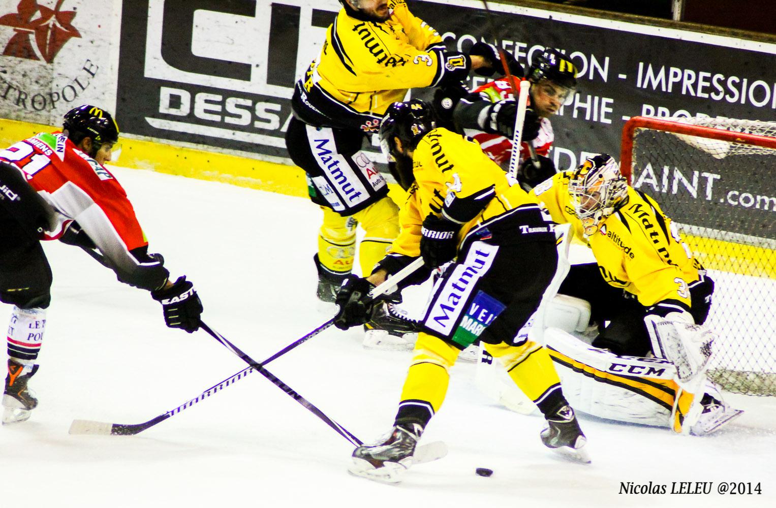 Amiens  2 - 0 Rouen