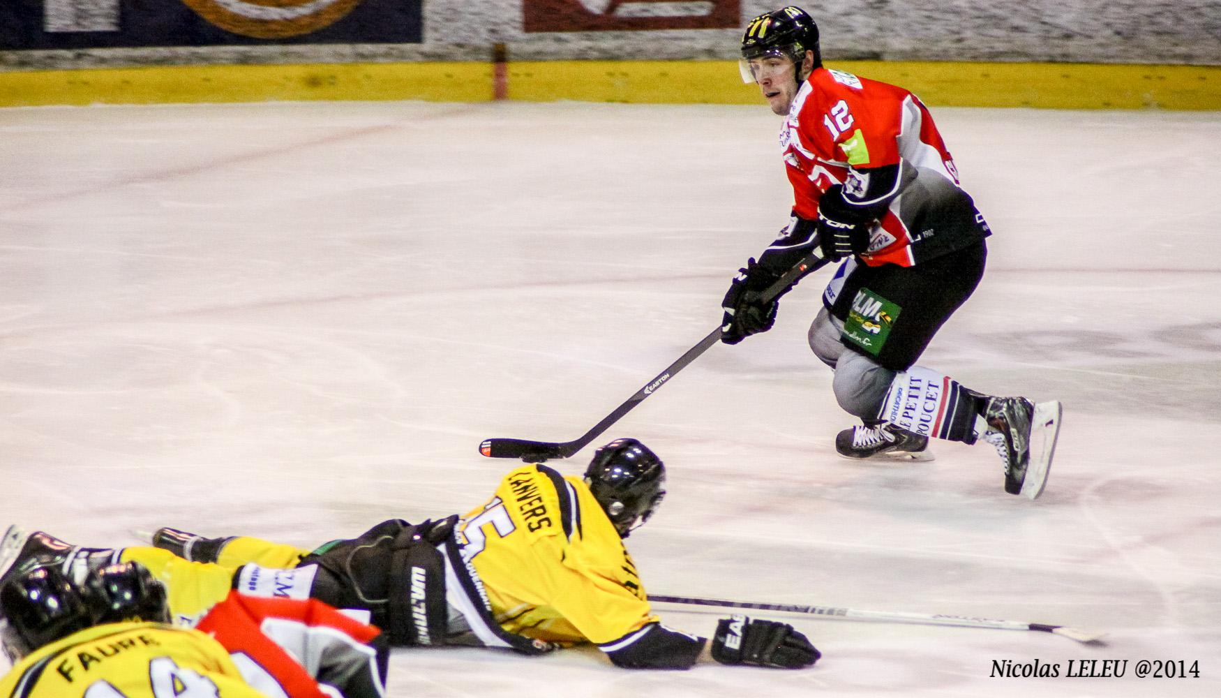 Amiens  2 - 0 Rouen