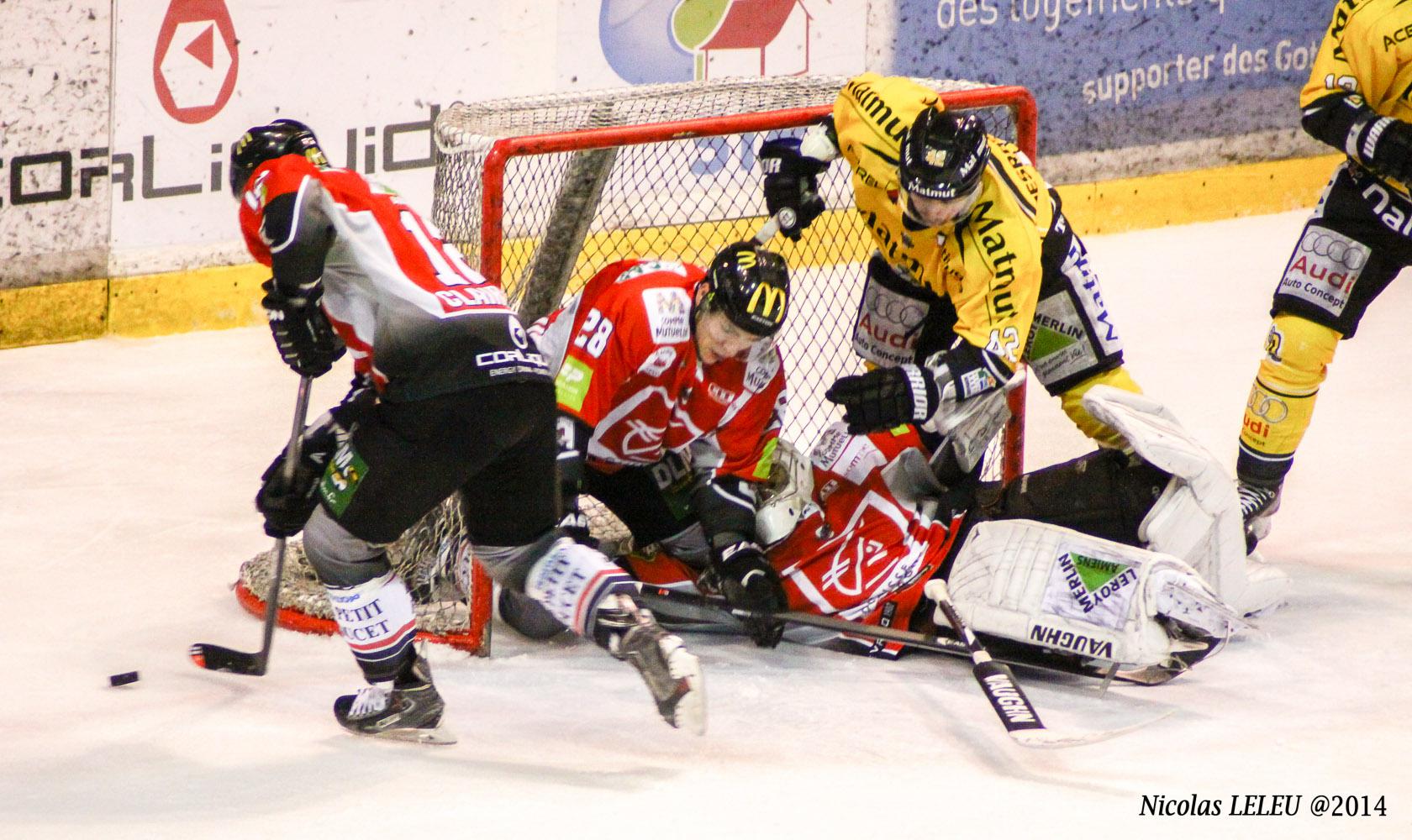 Amiens  2 - 0 Rouen