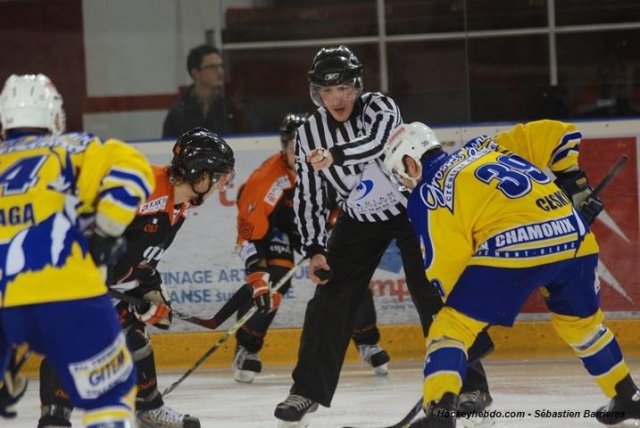 Photo hockey match Tours  - Chamonix  le 13/12/2008