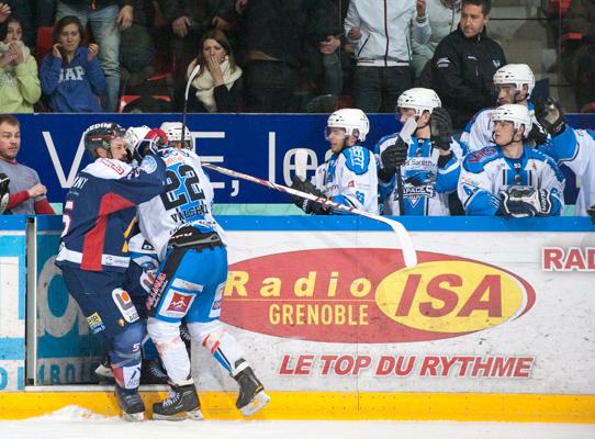 Grenoble  2 - 3 Gap 
