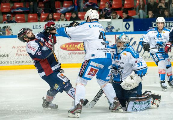 Grenoble  2 - 3 Gap 