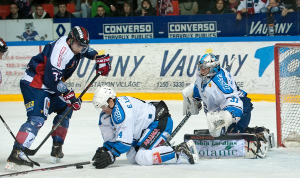 Grenoble  2 - 3 Gap 