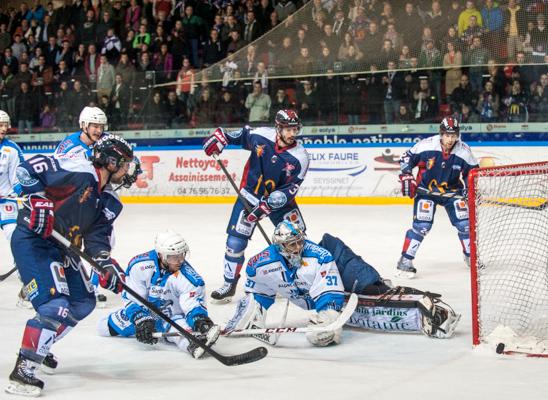 Grenoble  2 - 3 Gap 