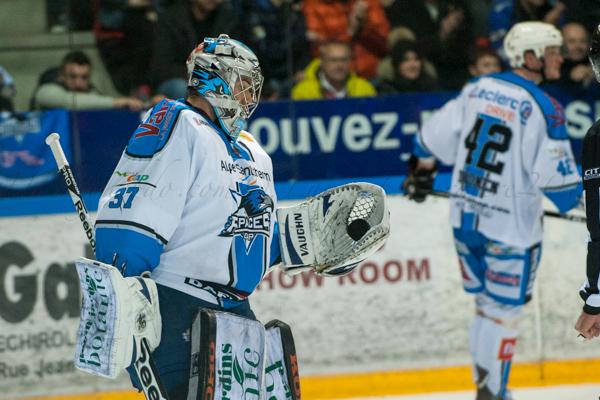 Grenoble  2 - 3 Gap 